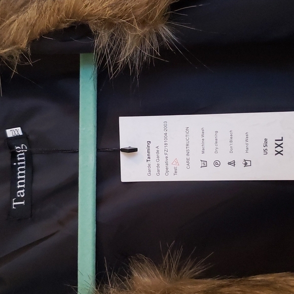 NWT Women's Short Tan Faux Fur Fashion Vest - Size XXL - Picture 7 of 8